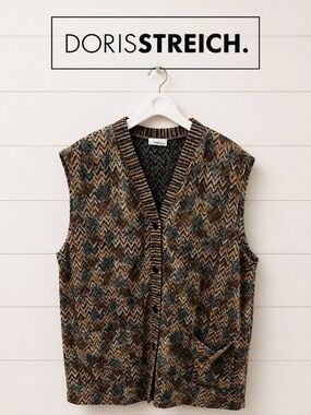 DORIS STREICH – Zigzag Knit Vest 48